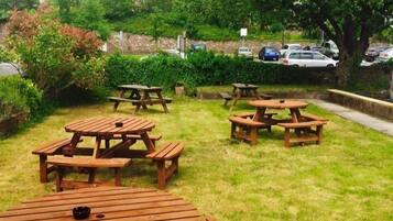 BBQ/picnic area
