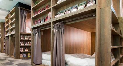 Comics & CapsuleHotel COMICAP Sapporo