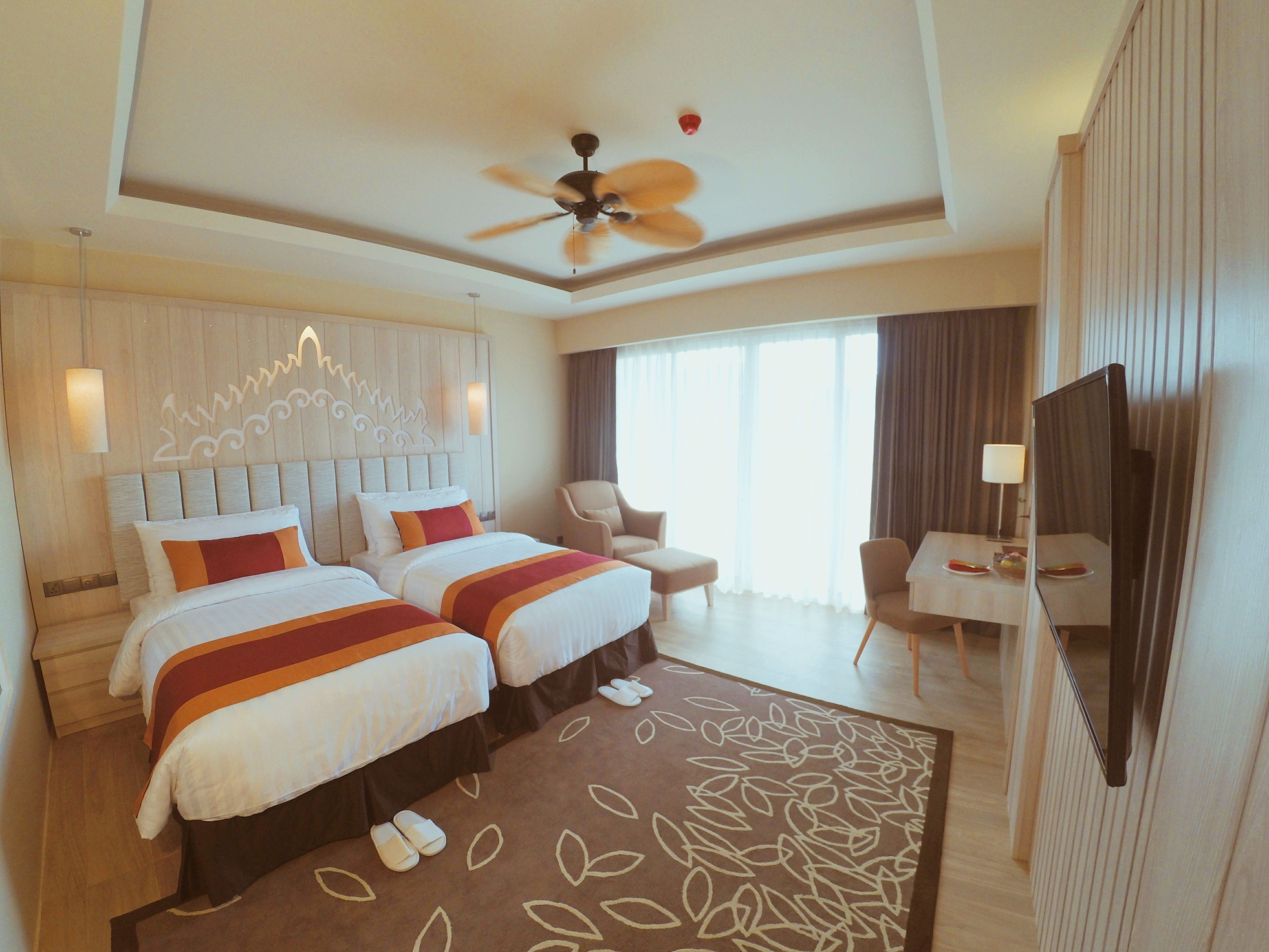 amata deluxe | minibar, in-room safe, desk, blackout curtains