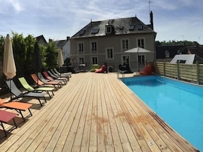 Outdoor pool, a heated pool - L'escale de Broglie (Broglie)