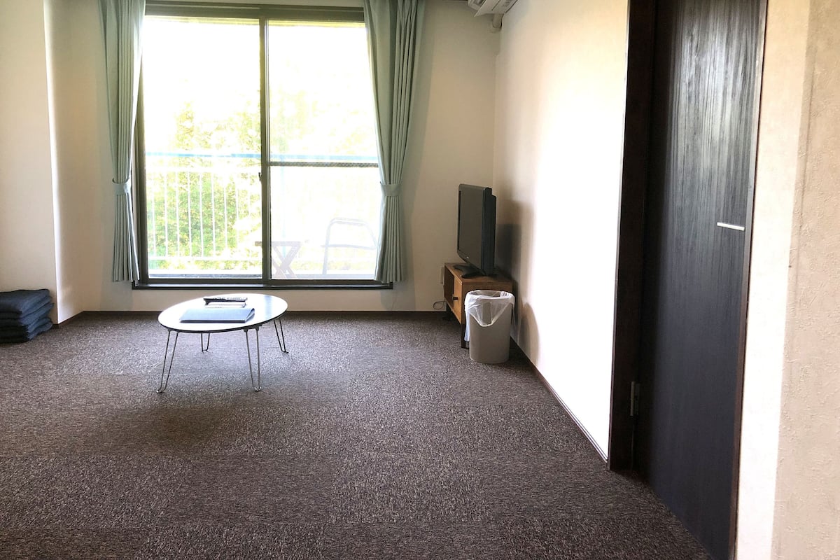 家庭套房 (Japanese-Western Style, 19.72 sqm) | 1 多间卧室、办公桌、遮光窗帘、免费 WiFi