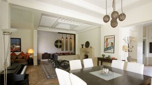 In-room dining