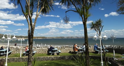 Oxwich Bay Hotel