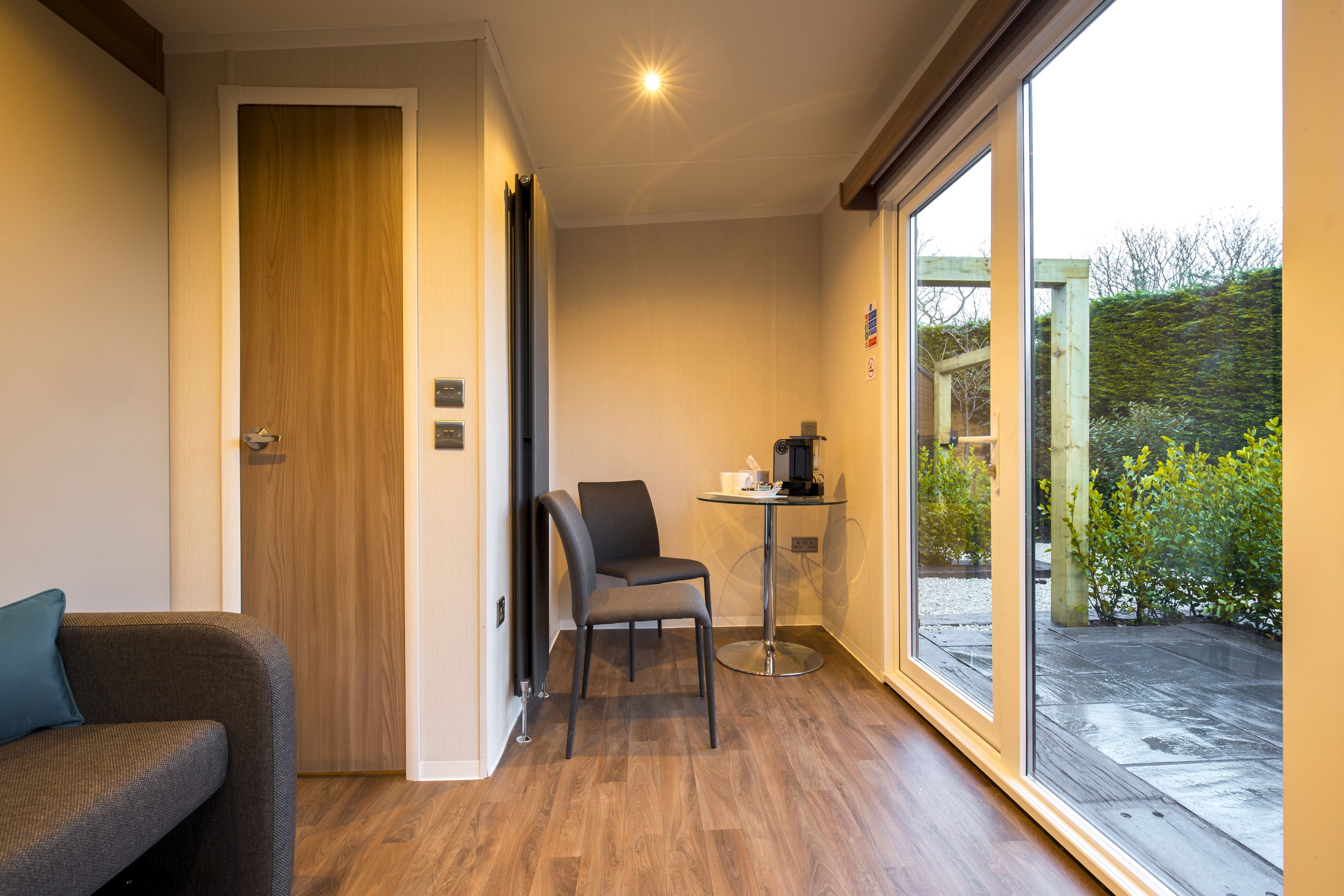 signature cabin | living area | lcd tv