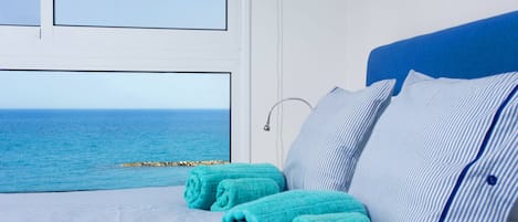 Deluxe Apartment, 2 Bedrooms, Beachfront