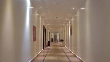 Lorong