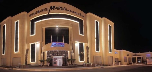 Front of property – evening/night
