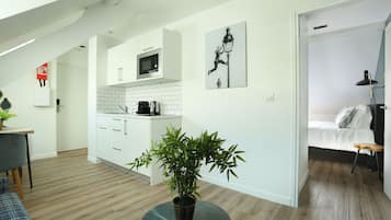 1 Bedroom Apartment | 1 bedroom, hypo-allergenic bedding, soundproofing, iron/ironing board