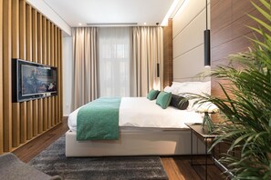 Executive Suite | Premium bedding, minibar, in-room safe, blackout drapes - Dominic Smart & Luxury Suites Parliament (Belgrade)