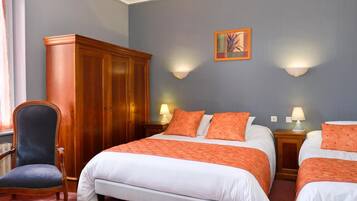 Standard Double Room | Desk, soundproofing, iron/ironing board, cribs/infant beds
