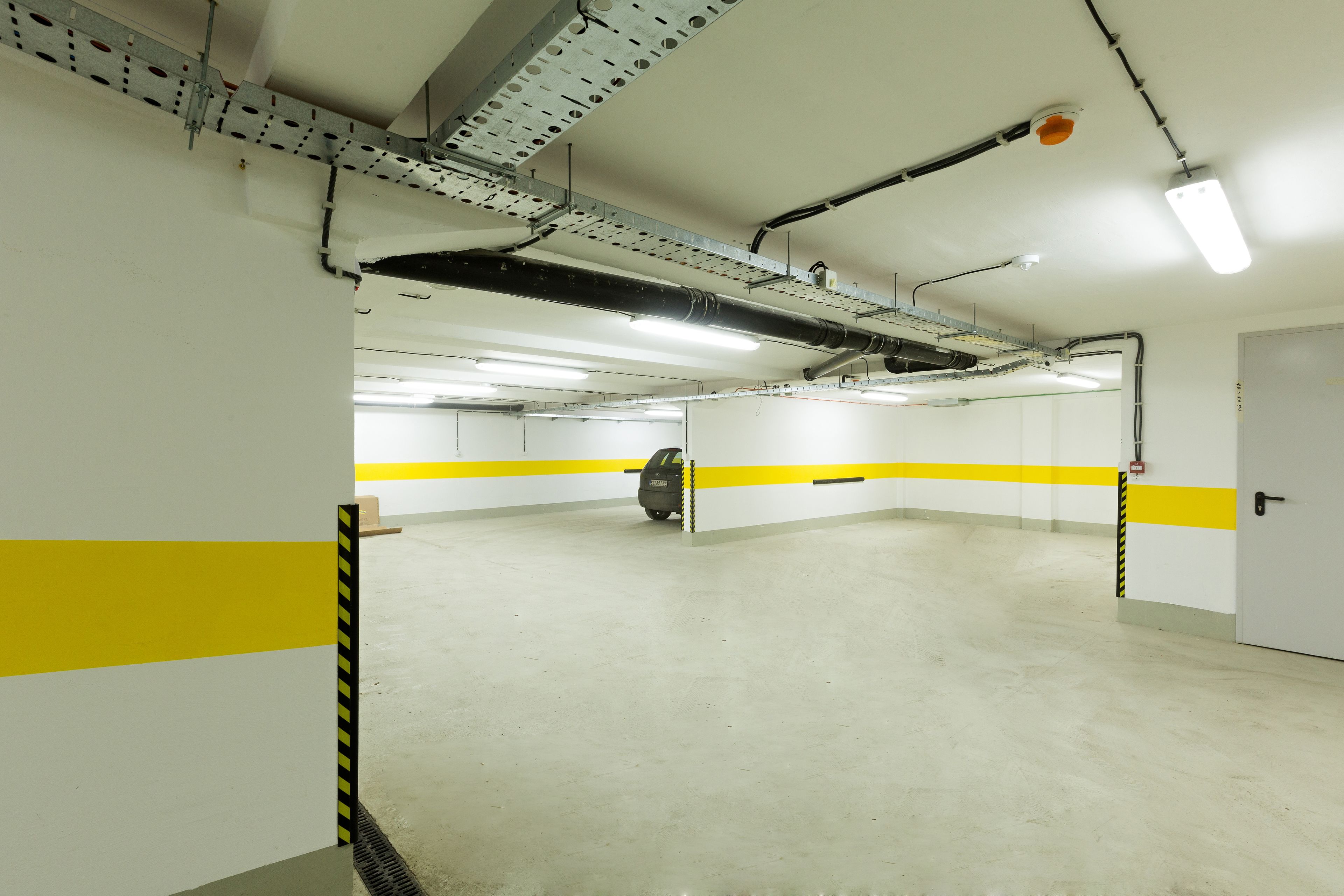 self-parking (surcharge) 20.00 per night