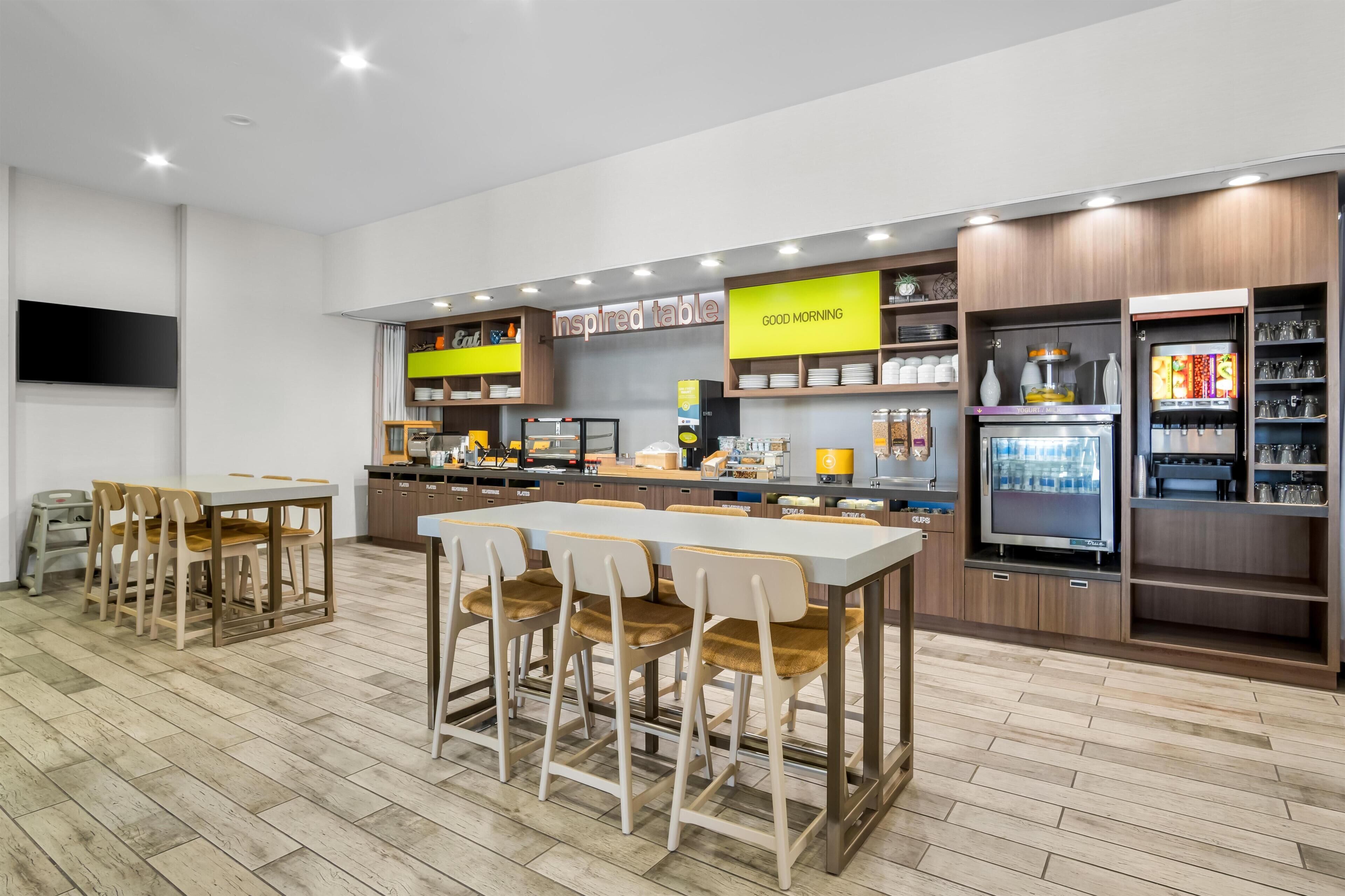 Free daily full breakfast