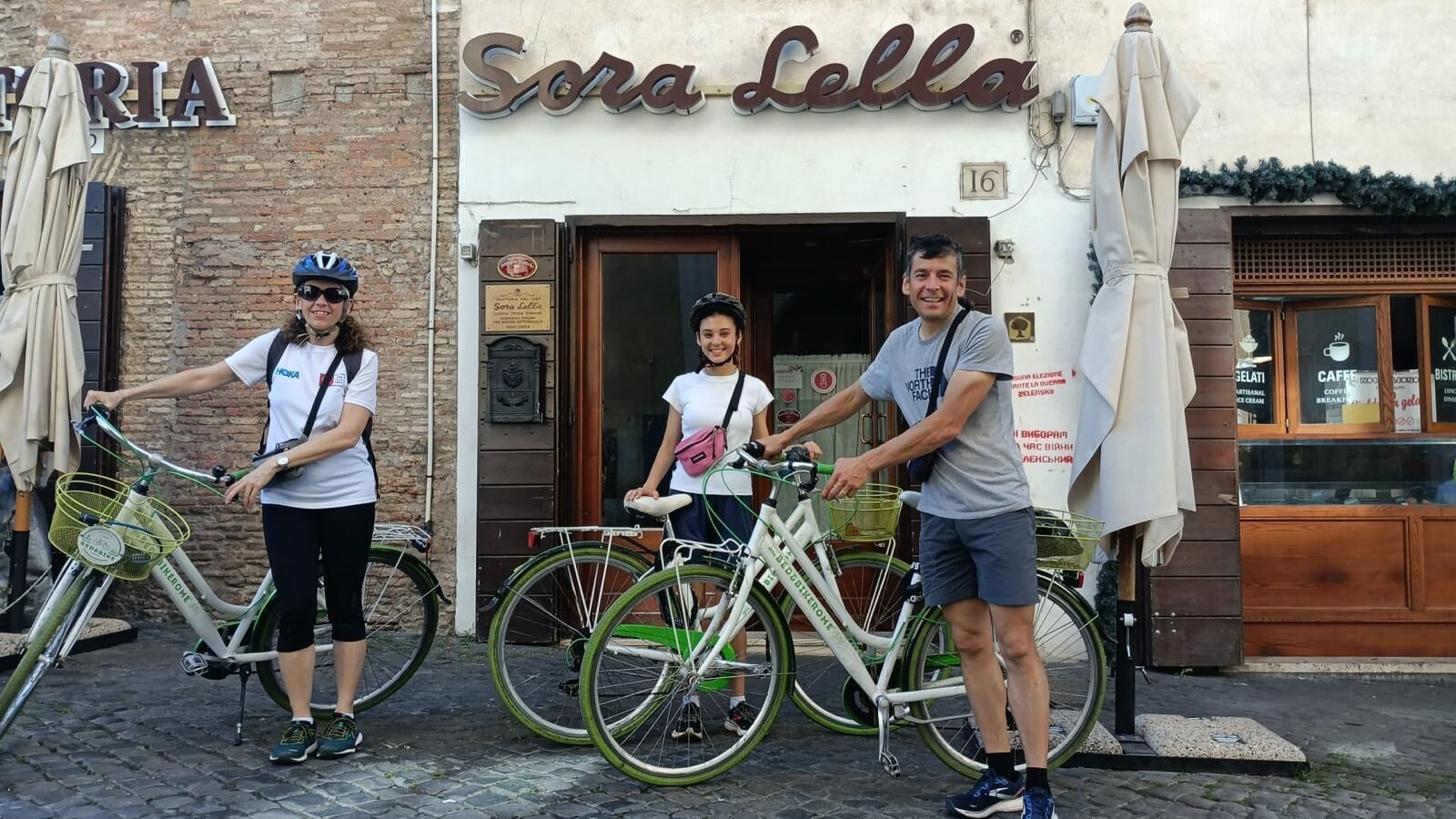 Photo - Bed&BikeRome ROOMS