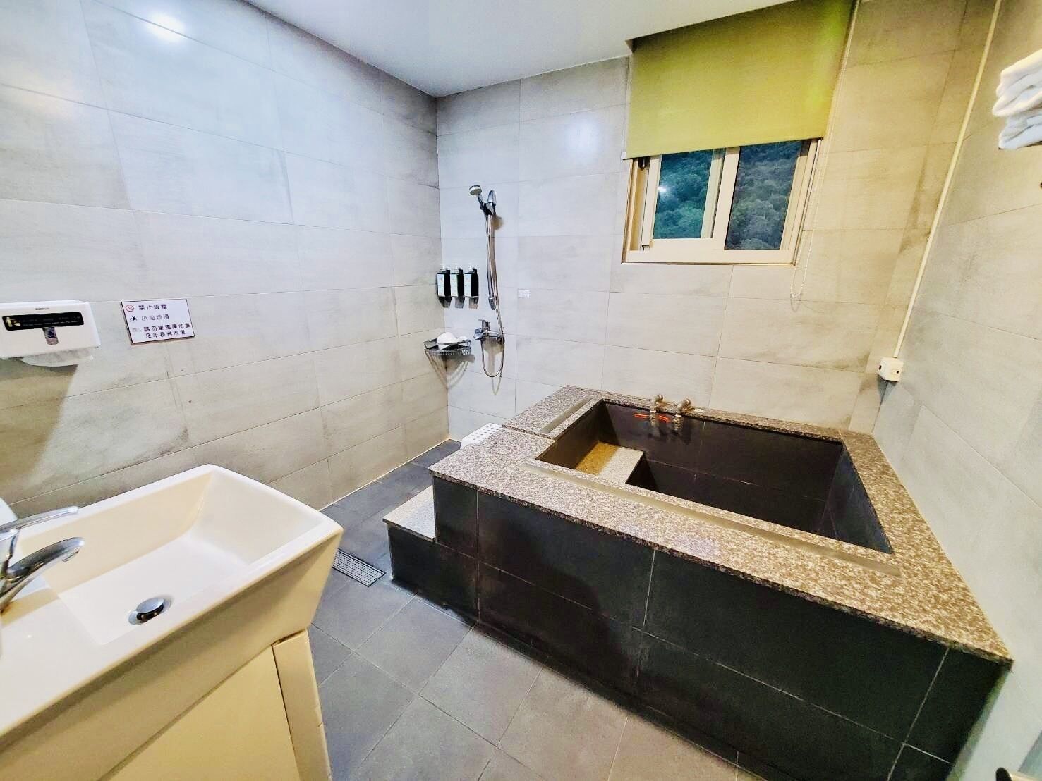 economy quadruple room, non smoking, hot tub | bathroom | separate bathtub and shower, spring water bathtub, rainfall showerhead