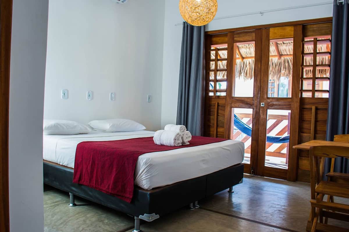 Minibar, blackout curtains, free WiFi, bed sheets