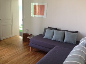 套房, 2 間臥室 | 起居區