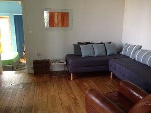 家庭套房, 2 间卧室 | 2 多间卧室、高档床上用品、羽绒被、Select Comfort 床