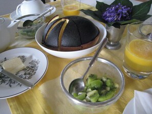 Kontinental frokost hver dag (mot et tillegg)
