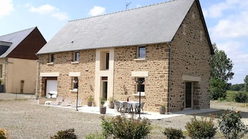 Cottage, Ensuite, Garden View | View from property