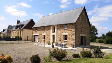 Cottage, salle de bains attenante, vue jardin | Extérieur