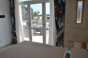 Habitación empresarial doble, Terraza | Ropa de cama de alta calidad, edredón y camas Select Comfort 
