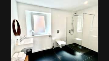 Double Room, Mobility Accessible | Bathroom