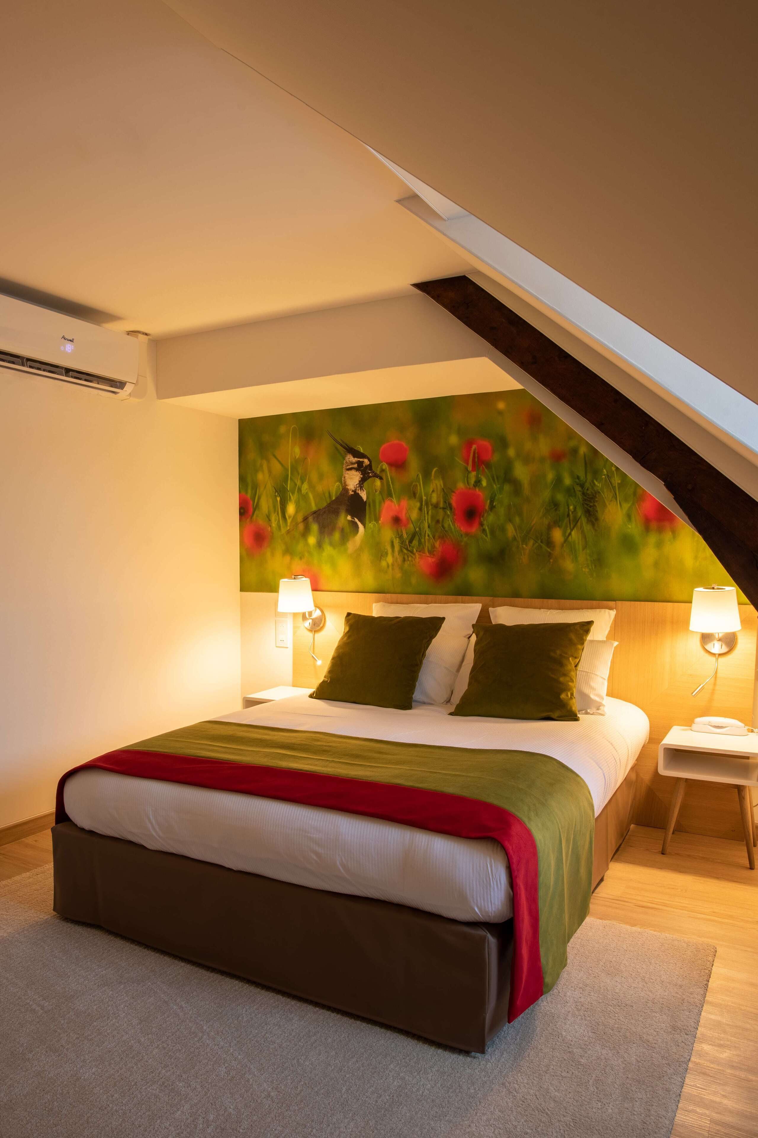 standard double room | 1 bedroom, premium bedding, pillow-top beds, desk