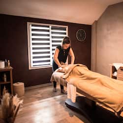 Bilik rawatan pasangan, sauna, bilik wap, rawatan badan