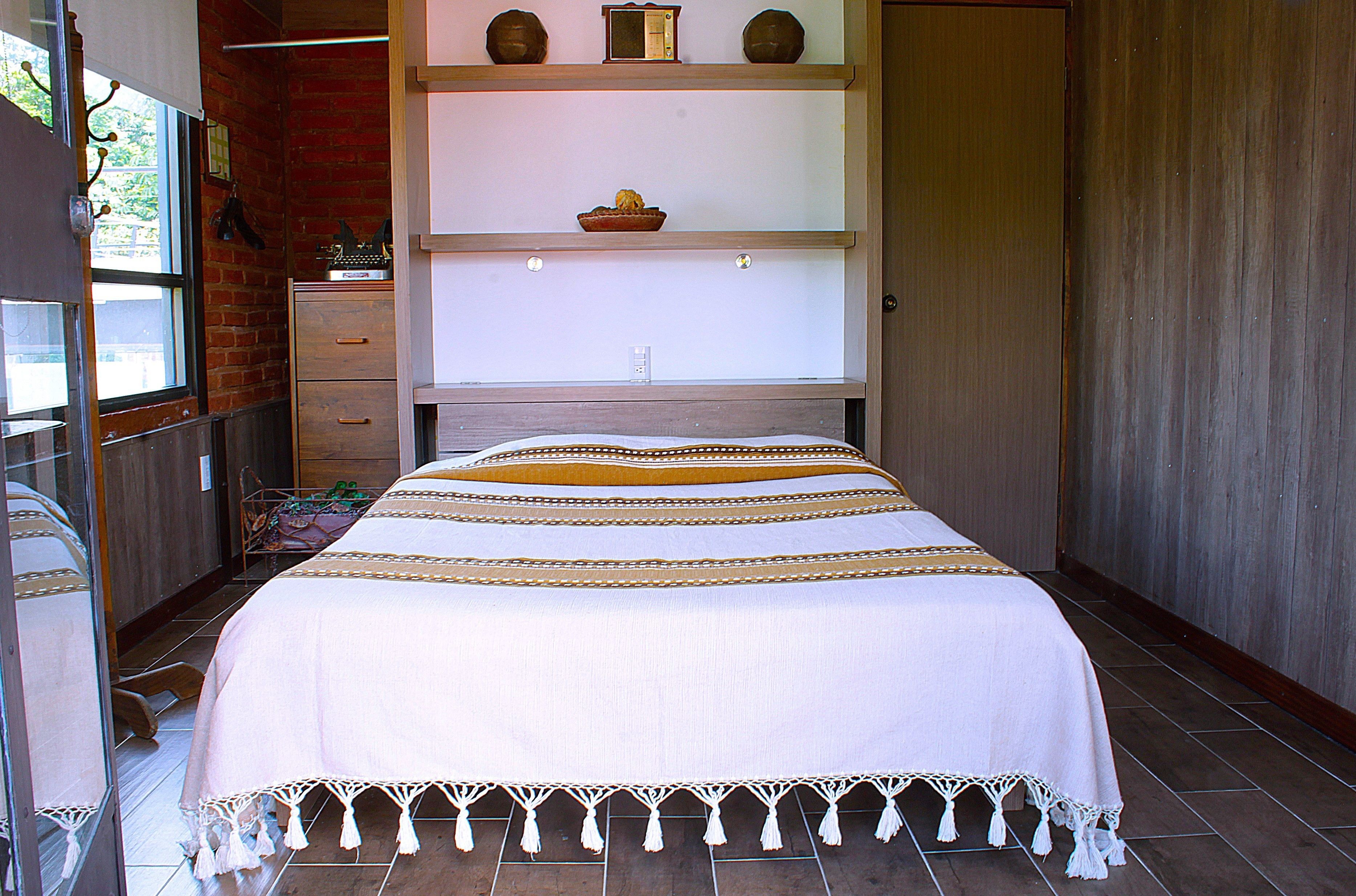 Cabaña Confort, balcón, vista al patio | Ropa de cama de alta calidad, edredón y minibar 