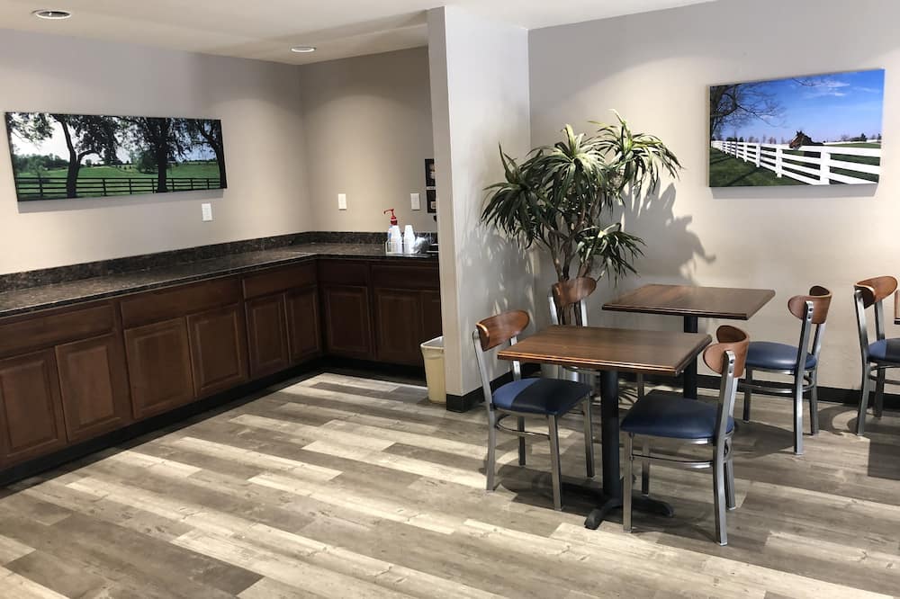 DuPont Suites