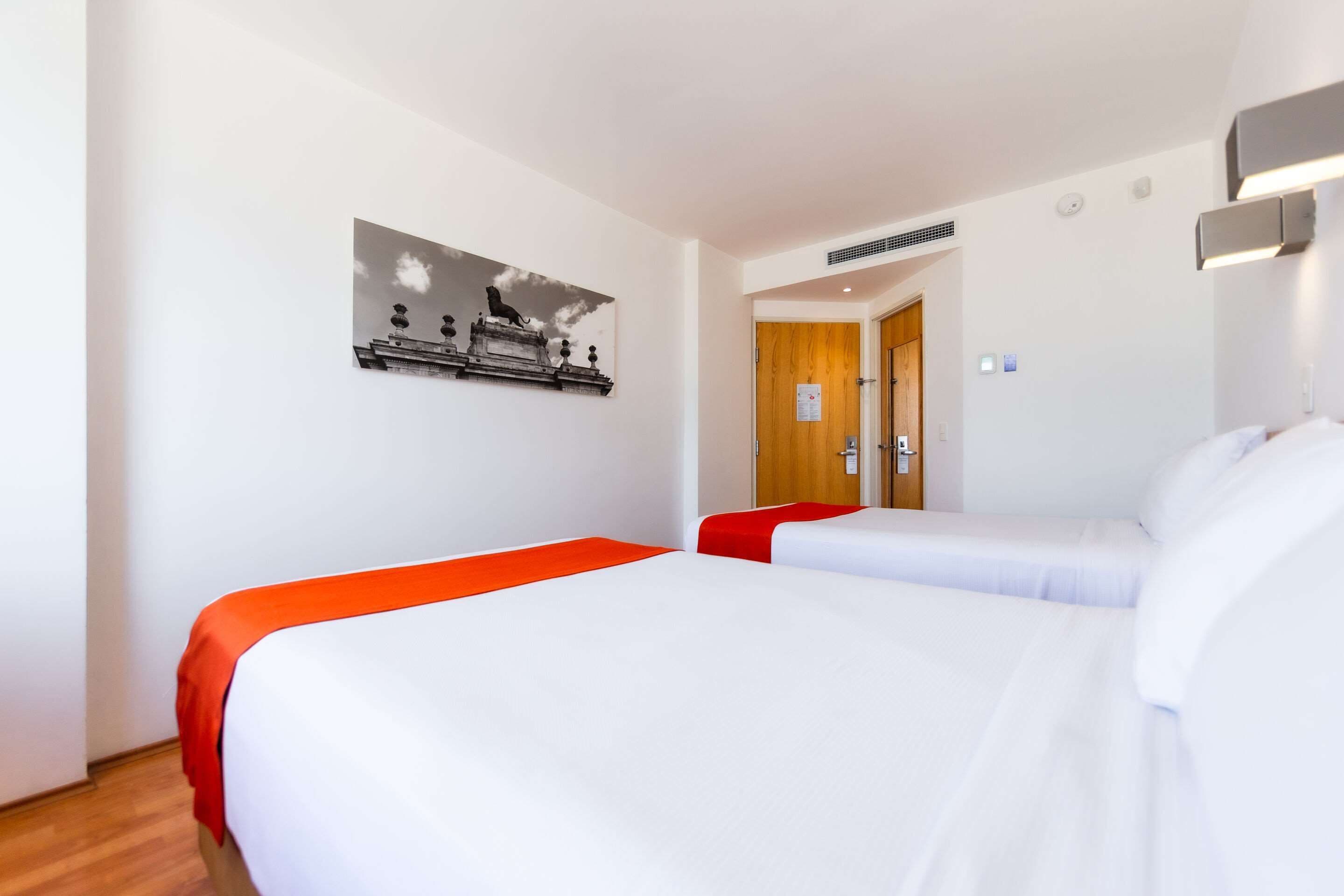 standard room, 2 double beds, non smoking | desk, iron/ironing board, free wifi, bed sheets