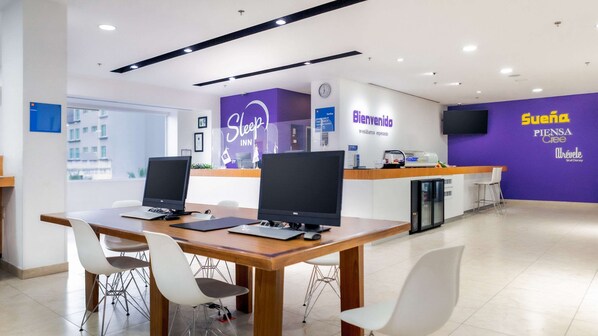 Business center - Sleep Inn Leon Antares (León)