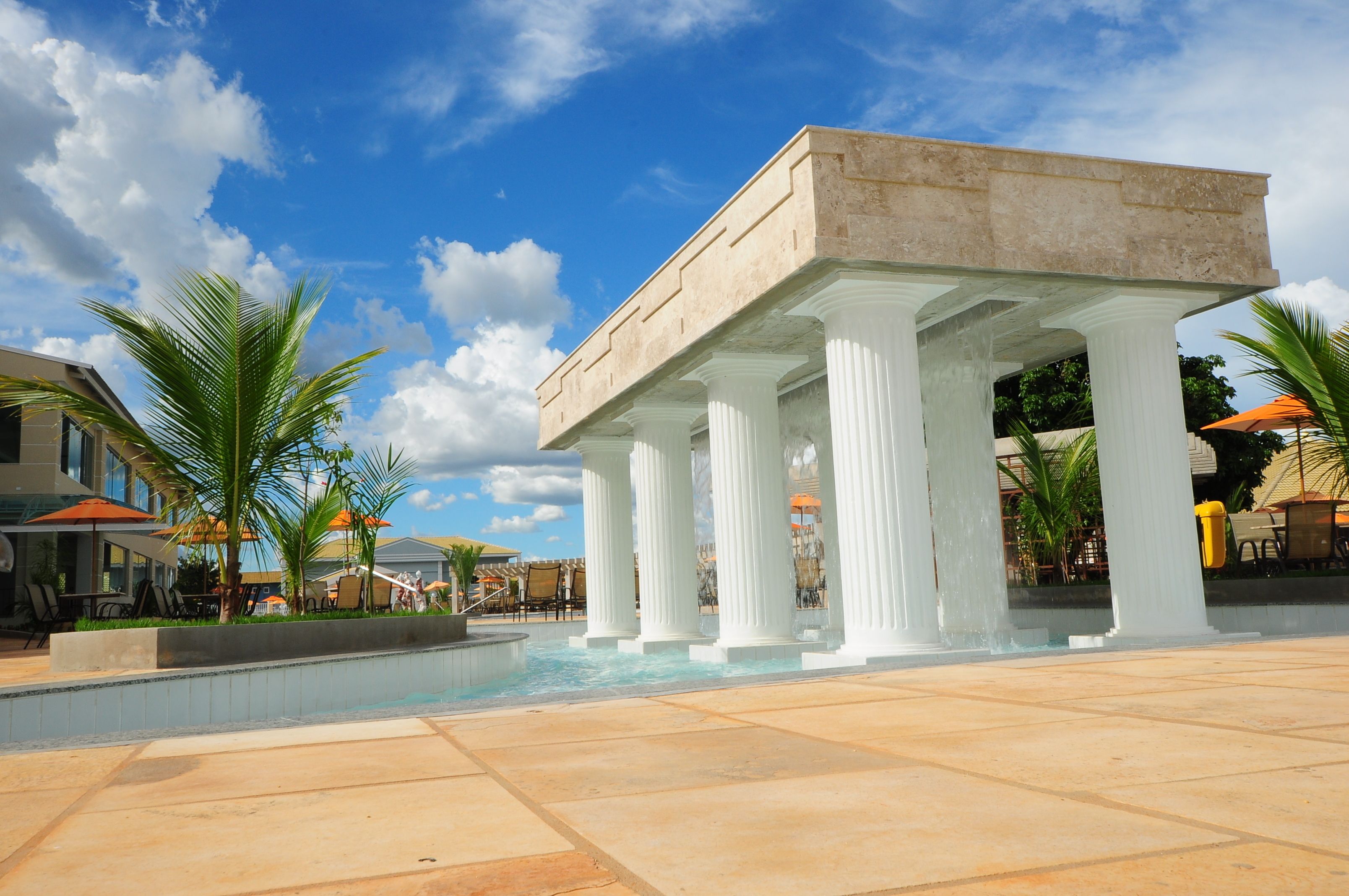 13 outdoor pools, a waterfall pool