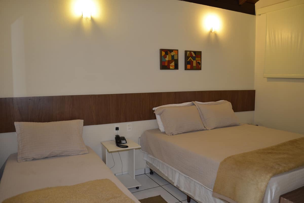 Minibar, free WiFi