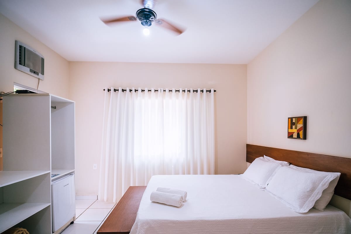Standard Double Room | Minibar, free WiFi