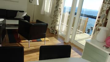 Apartment, 2 Bedrooms, Harbour View (Alcove) | Living room