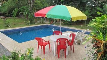 Piscine extérieure