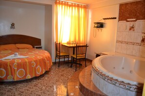 Habitación Premier | Escritorio y wifi gratis