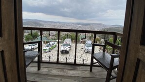 Family Chalet | Terrace/patio - Hotel Boutique Casa al Aire (Pachuca)
