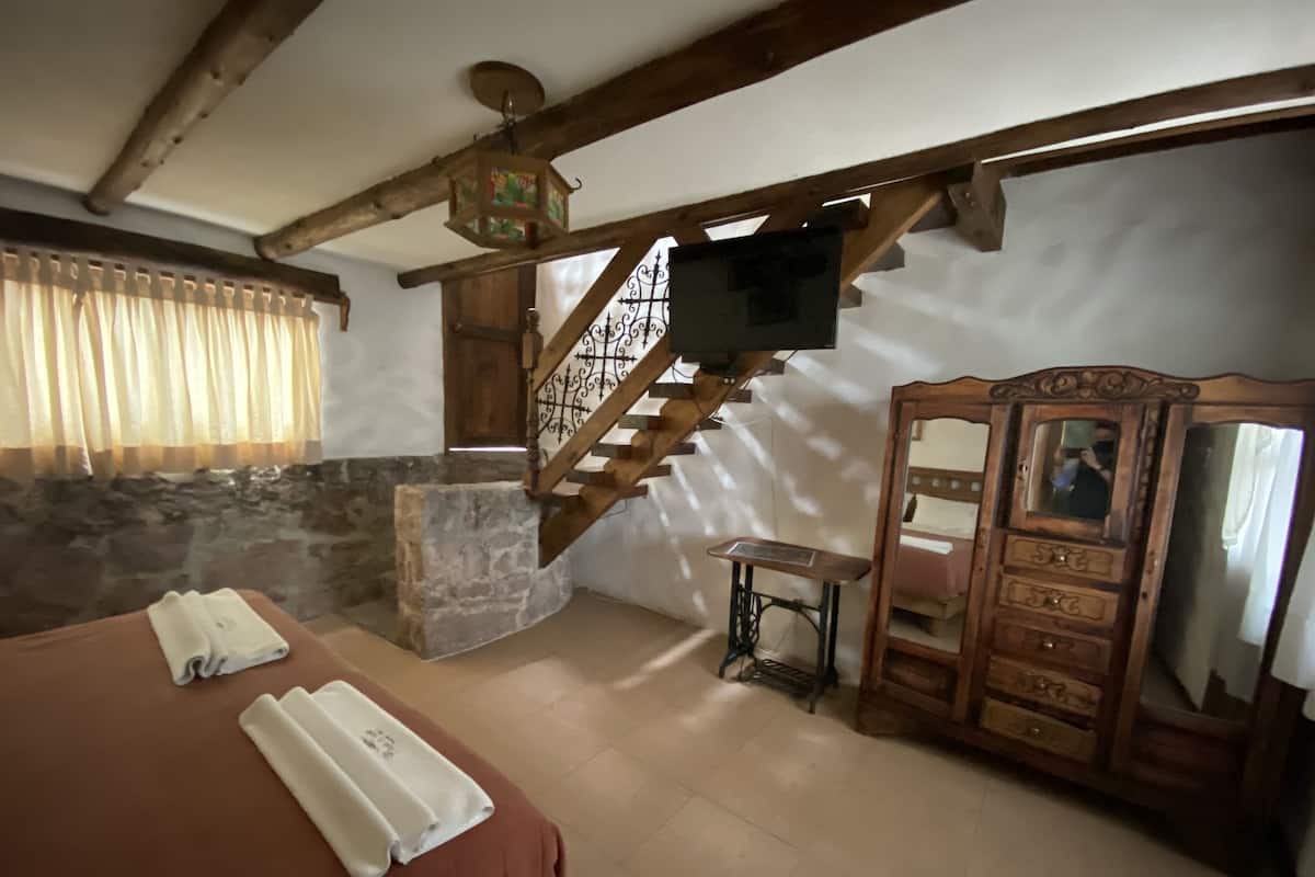 Superior Chalet | 2 bedrooms, premium bedding, individually furnished, bed sheets