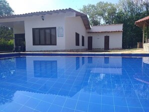Outdoor pool - Cabaña Campestre la Rocka (San Gil)