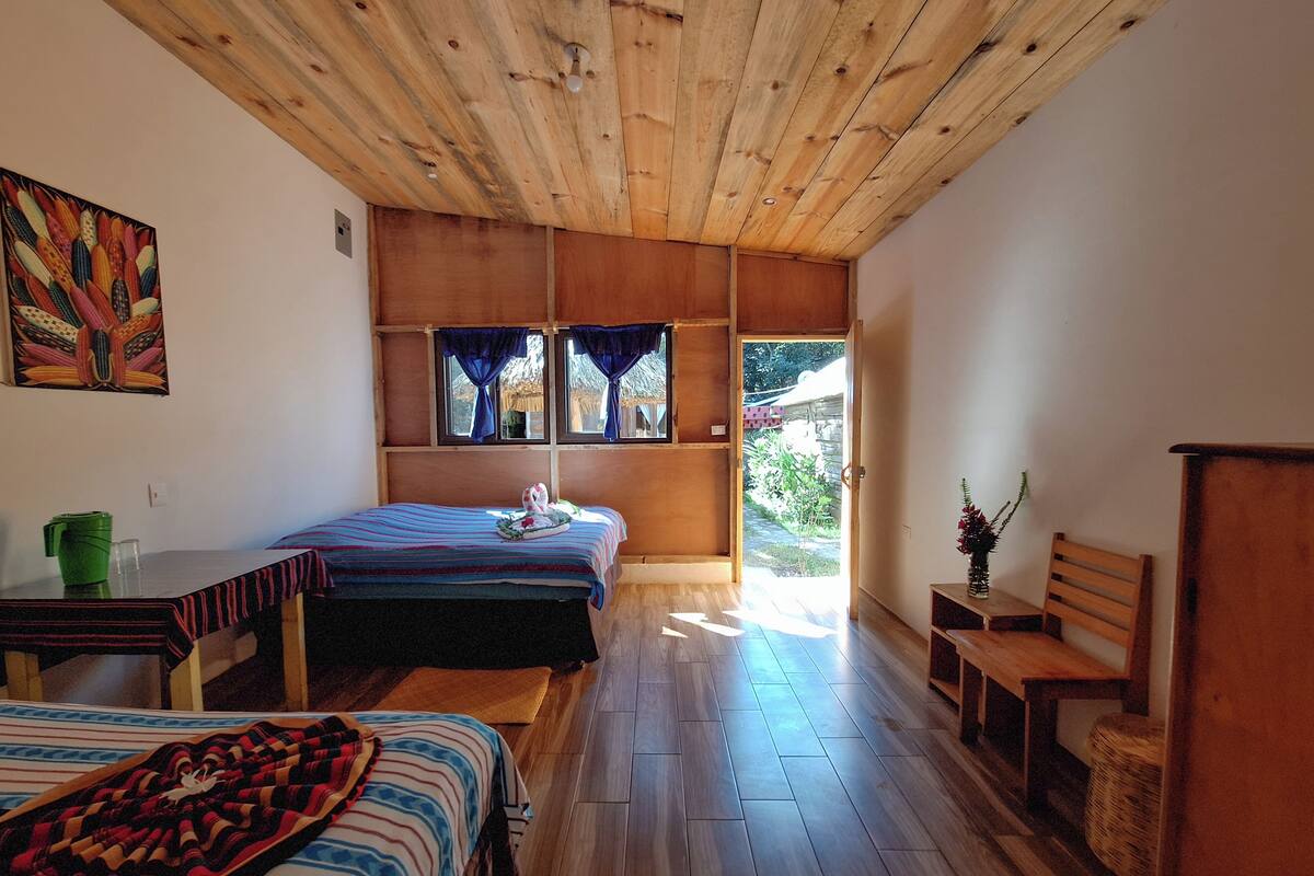 Standaard huisje, 1 tweepersoonsbed, en-suite badkamer | Gratis wifi, beddengoed