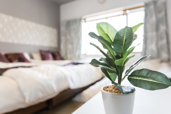 Free WiFi, bed sheets - Guesthouse Ichigo-Ichie Kitakasan (Kyoto)