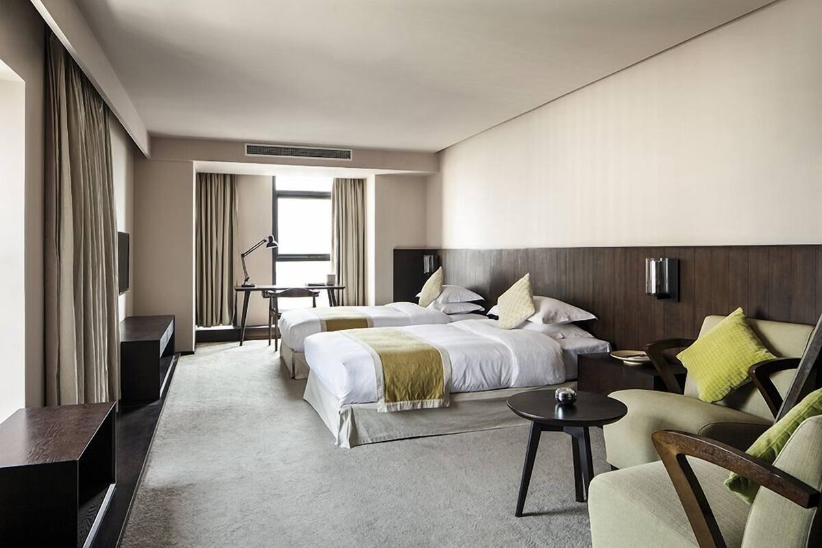 Twin Room | In-room safe, desk, blackout curtains, free WiFi