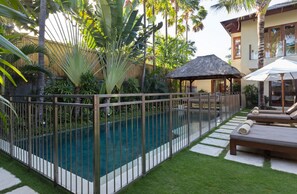 Outdoor pool - Villa Suar 2 (Seminyak)