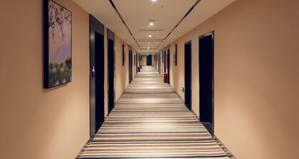 Jingrui Golden Harbor Hotel