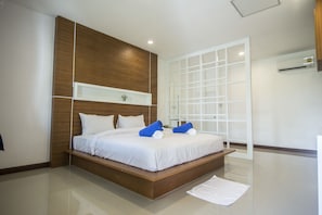 Standard Double Room | Minibar, Zimmersafe, Verdunkelungsvorhänge, Zustellbetten
