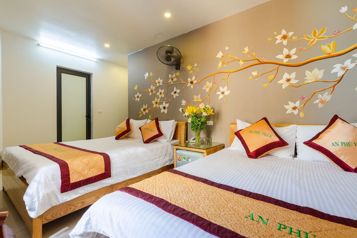 Superior Quadruple Room, 2 Queen Beds | Desk, blackout drapes, soundproofing, rollaway beds