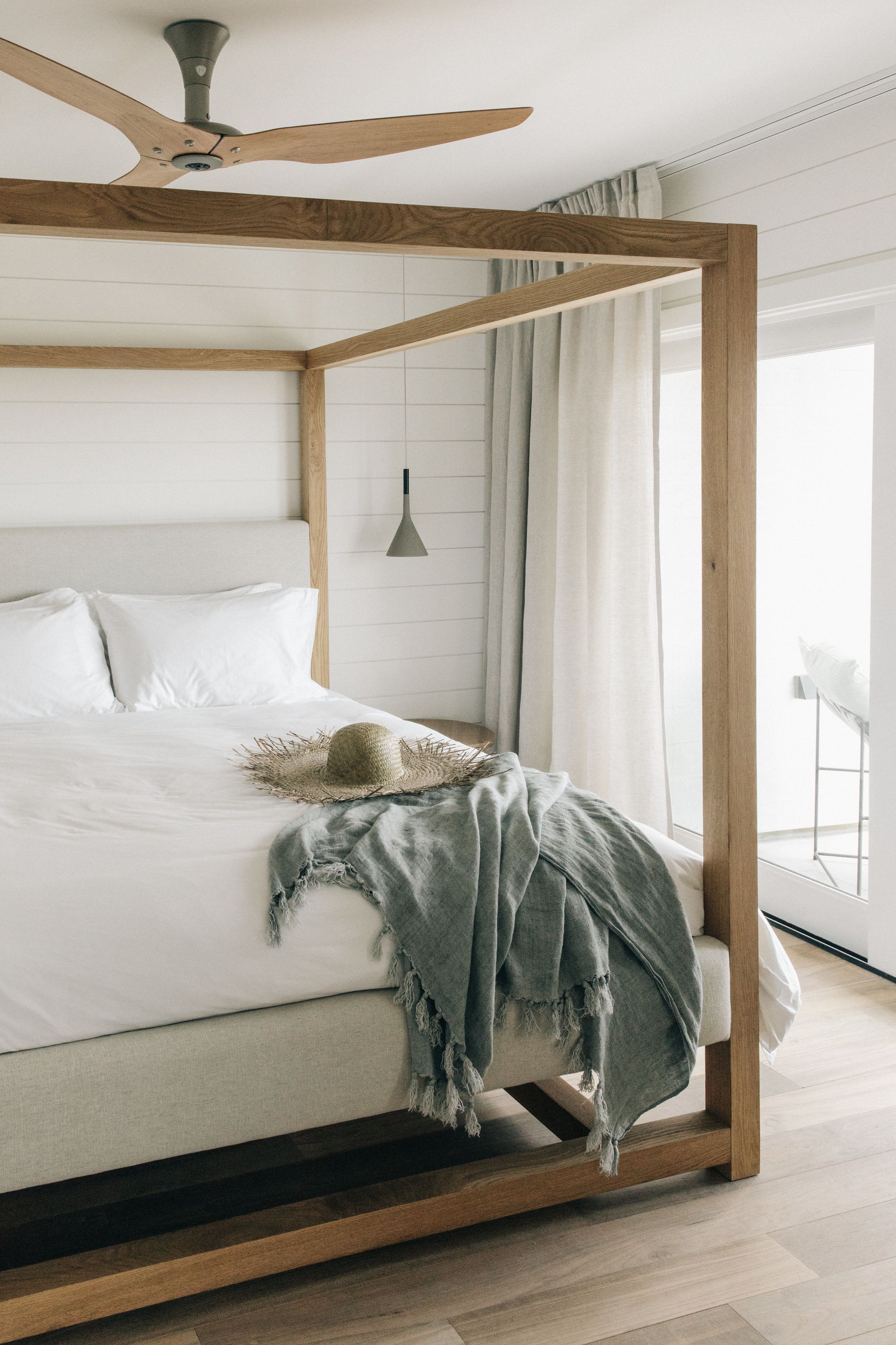 Luxury-Suite, 1 King-Bett, Balkon | Hochwertige Bettwaren, Daunenbettdecken, Pillowtop-Betten, Minibar