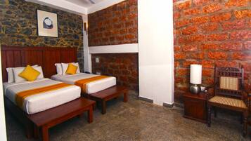 Minibar, in-room safe, desk, soundproofing